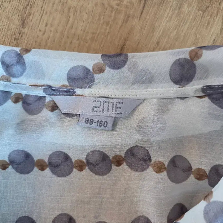[BUNJANG] 2ME Ribbon Blouse Patterned Shirt / 2ME 리본 블라우스 패턴 셔츠
