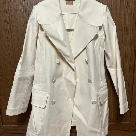 [BUNJANG] Alaïa White Double-Button Jacket / 알라이아 화이트 더블버튼 자켓