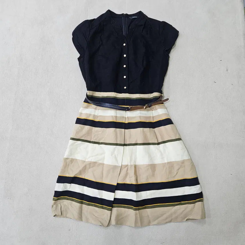 [BUNJANG] Hazzys Striped Dress / 90-165 헤지스 스트라이프 원피스 0327Y