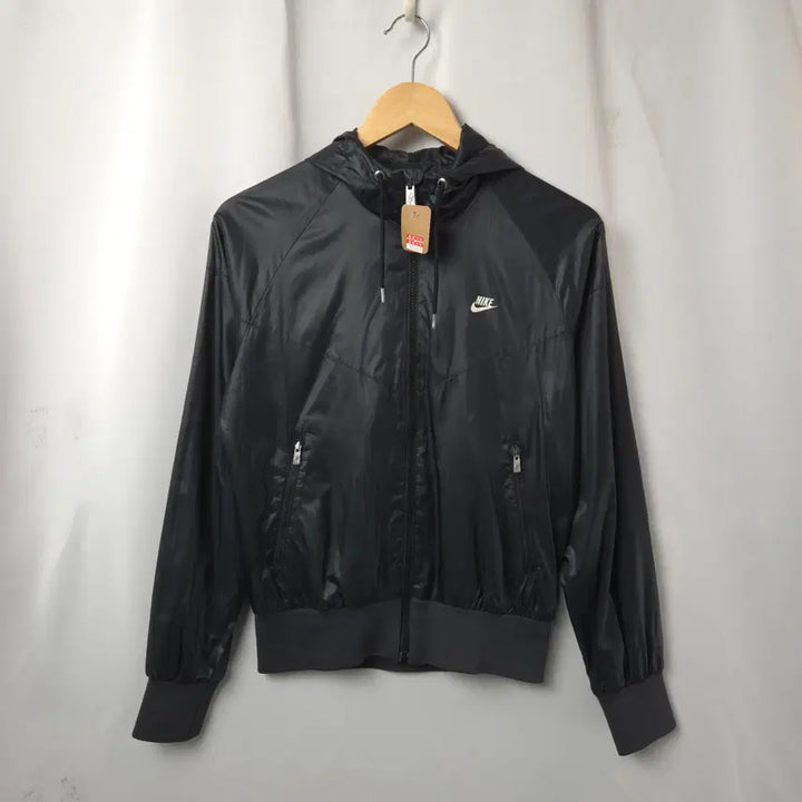 [SOLD OUT] 여S 나이키 기능성 바람막이 자켓 블랙