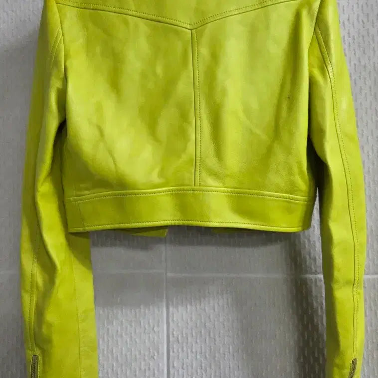 [BUNJANG] Versace Medusa Lime Leather Crop Jacket / 베르사체 메두사 라임 가죽 크롭 자켓 38/66