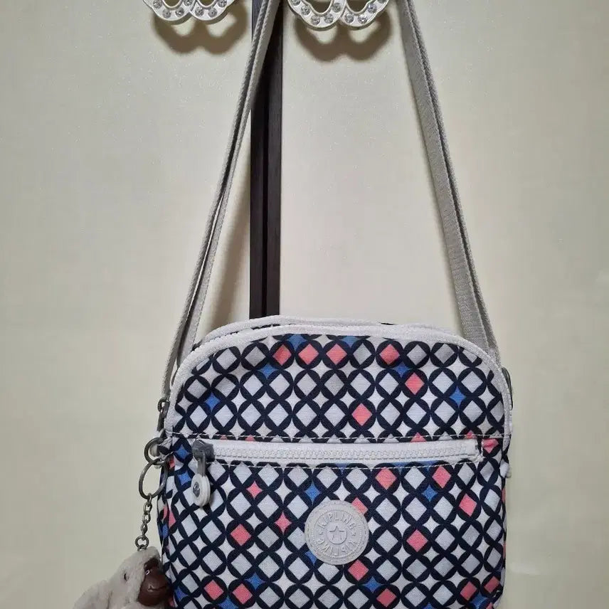 [BUNJANG] Kipling Crossbody Bag / 키플링 크로스백