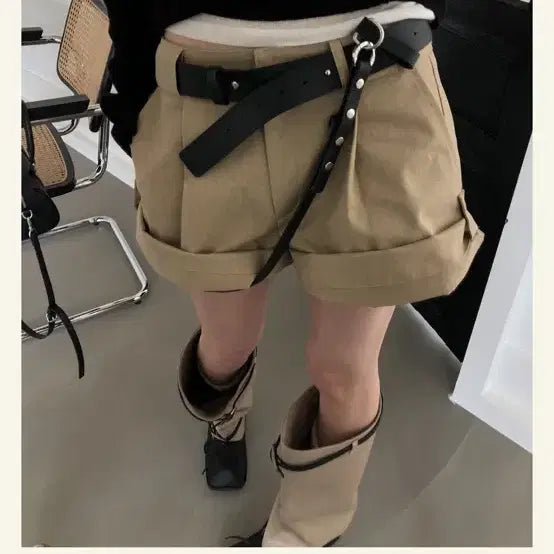 [BUNJANG] 714 Center Float Pin Tuck Shorts / 714센터 핀턱 반바지 (FLOAT PIN TUCK)