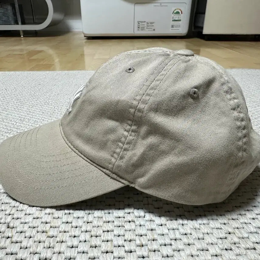 [SOLD OUT] MLB 뉴욕양키즈 볼캡 베이지 팝니다