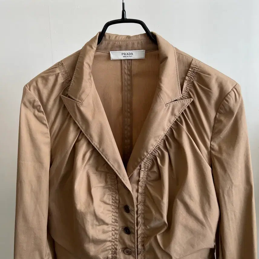 [BUNJANG] Prada Beige Jacket / 프라다 자켓(정품)