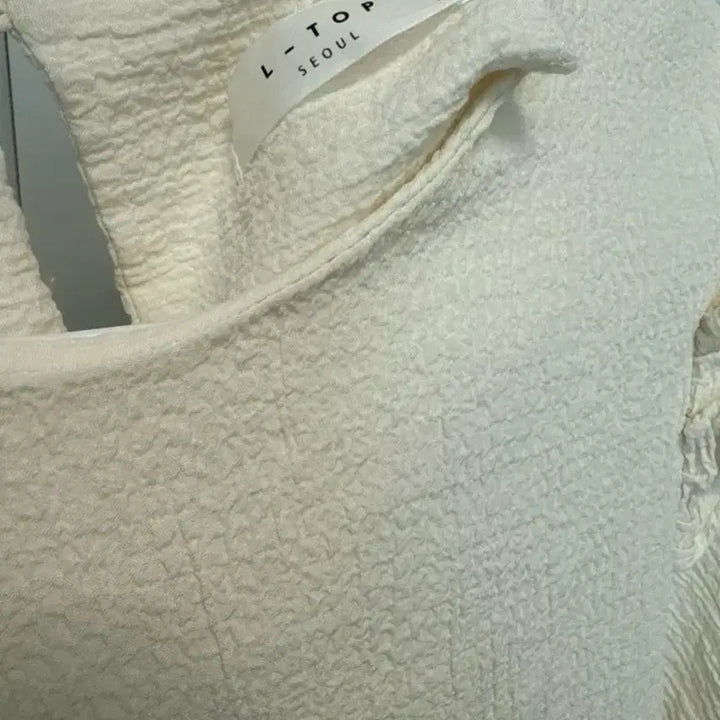 [SOLD OUT] 서울 디자이너 브랜드 여성 블라우스 556677 사이즈정도