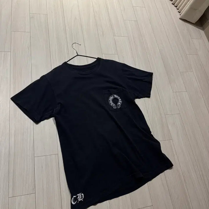 [SOLD OUT] [정품] 크롬하츠 홀스슈 반팔 M