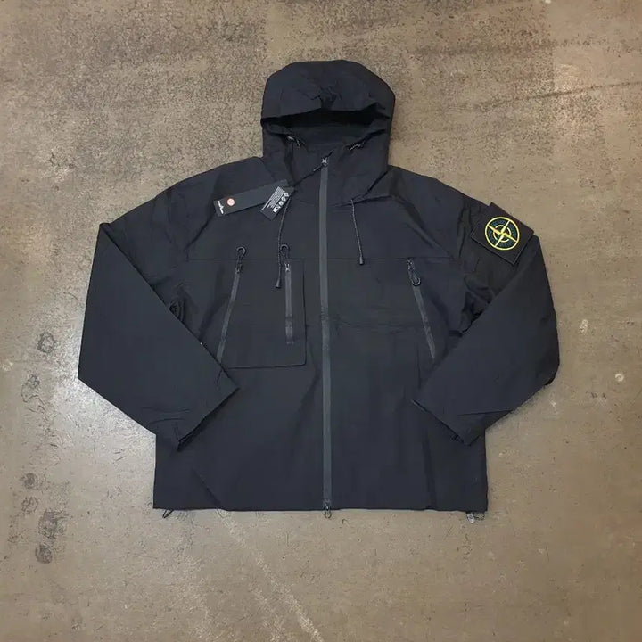 [BUNJANG] Stone Island Windbreaker Black XL / 스톤아일랜드 바람막이 XL 블랙 새상품