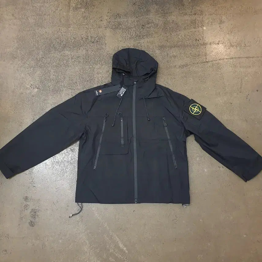 [BUNJANG] Stone Island Windbreaker Black XL / 스톤아일랜드 바람막이 XL 블랙 새상품