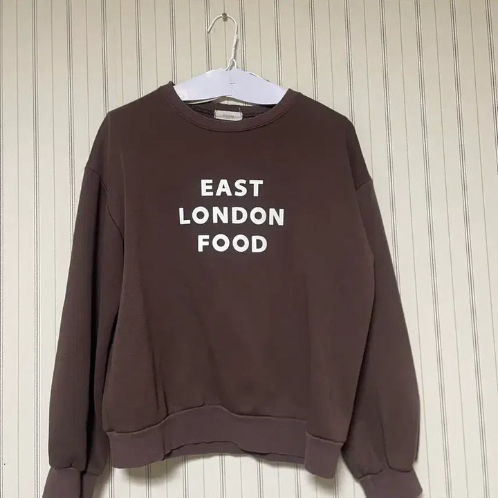 [SOLD OUT] 브라운 갈색 레터링 맨투맨 티셔츠