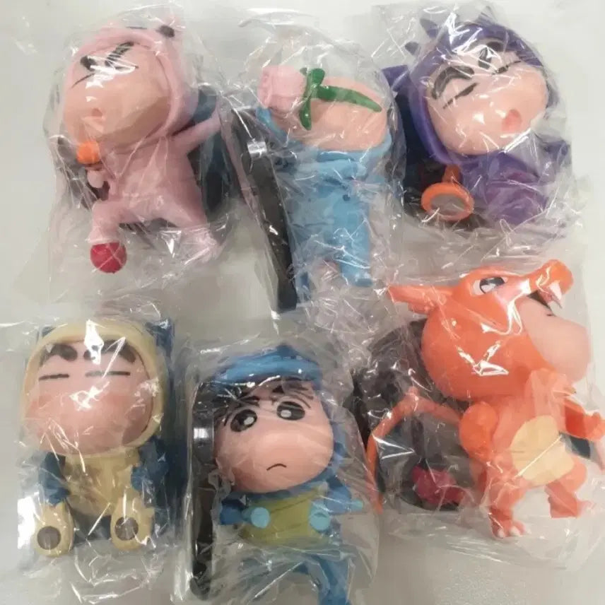 [BUNJANG] Crayon Shin-chan Pokémon Cosplay Figures 6종 Bundle Set (Unsealed) / 짱구는 못말려 포켓몬스터 코스프레 피규어 미개봉 6종 세트로 일괄 판매