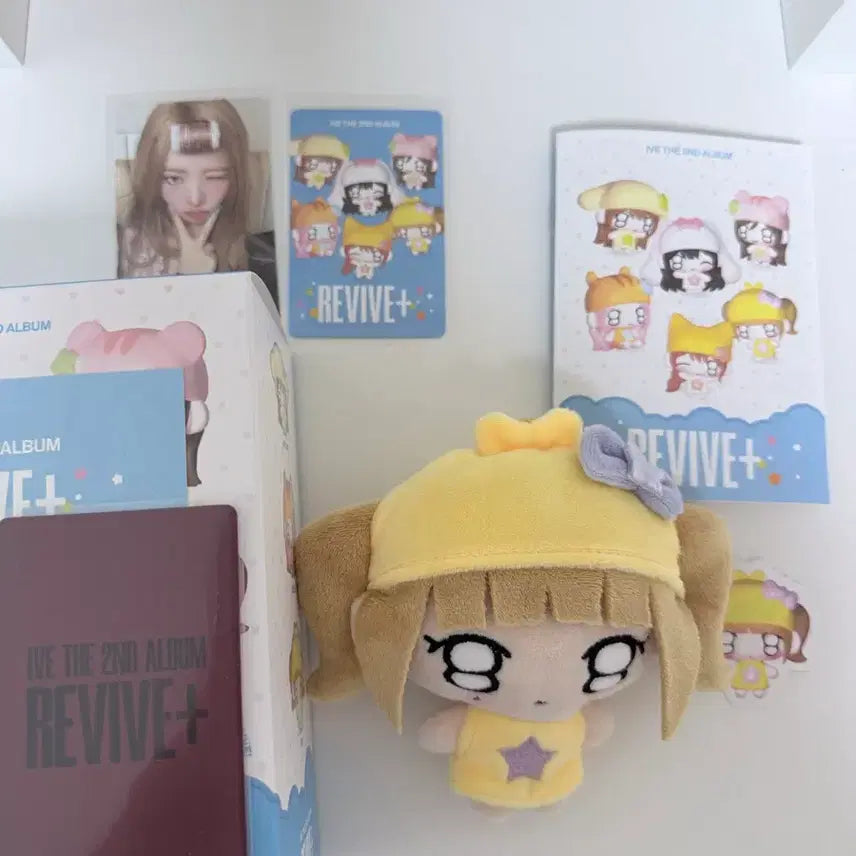 [SOLD OUT] 쁘띠 레이 풀세트 아트박스 랜덤 특전이랑 판매합니다! (네고 가능)