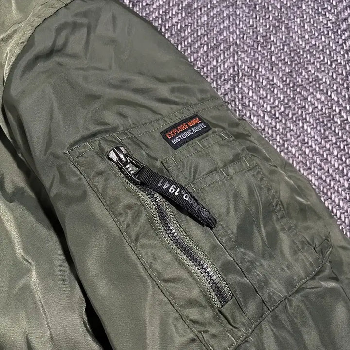 [BUNJANG] JEEP Reversible Bomber Jacket / [L] JEEP 지프 리버시블 봄버 자켓