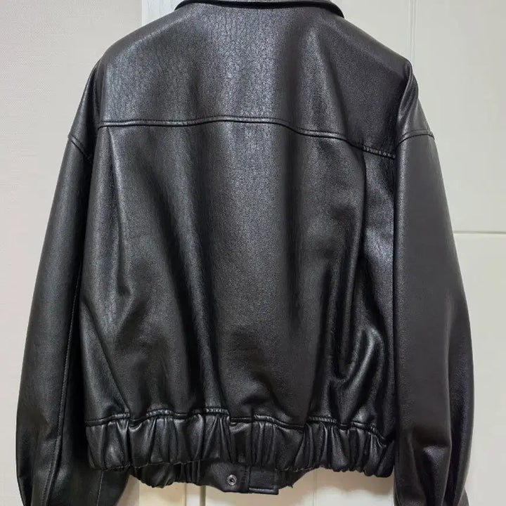 [SOLD OUT] 레이브 레더블루종 (블랙1사이즈)