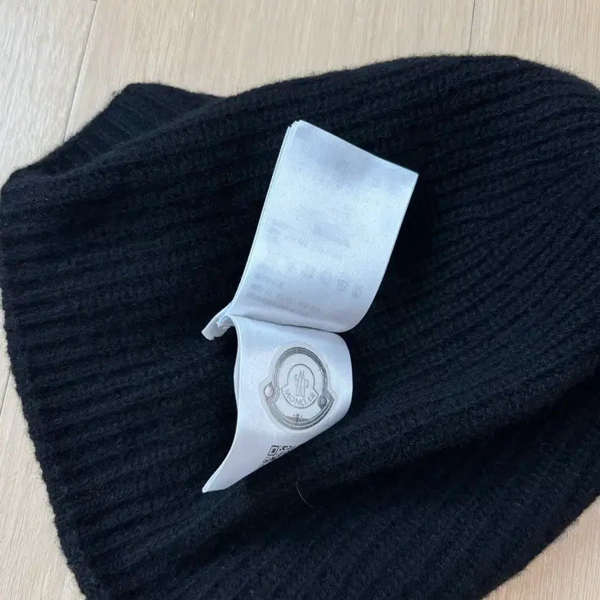 [BUNJANG] Moncler Wool &amp; Cashmere Beanie Black / [OS] 몽클레르 울 &amp; 캐시미어 비니 블랙