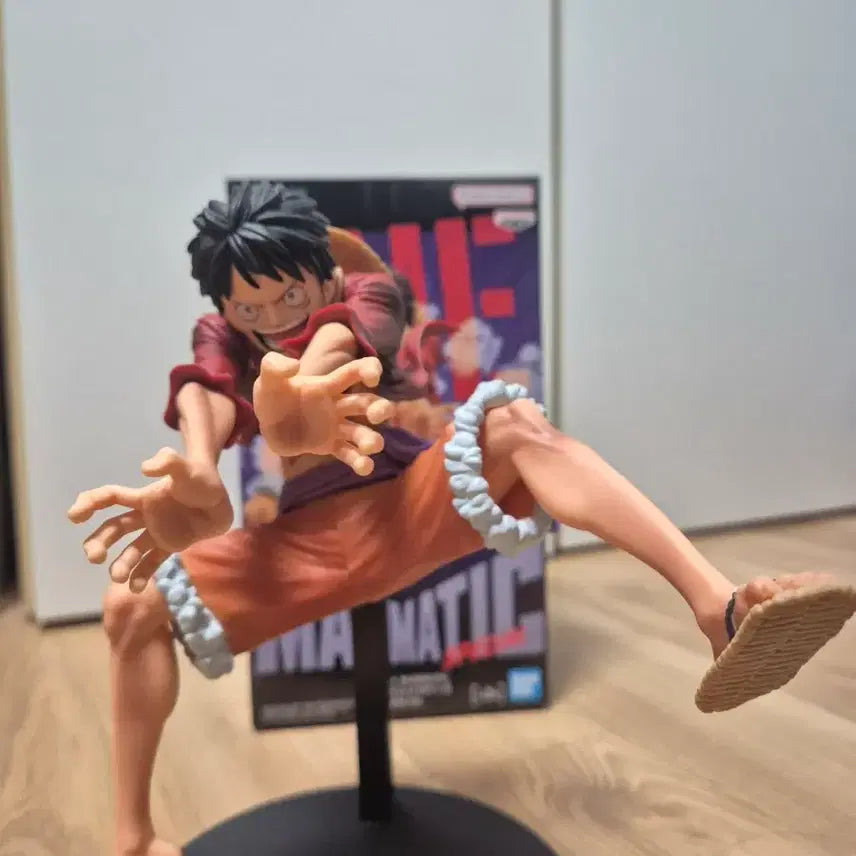 [BUNJANG] One Piece Luffy MAXIMATIC &amp; Blackbeard DXF Figures / 원피스 루피 MAXIMATIC &amp; 검은수염 DXF 피규어