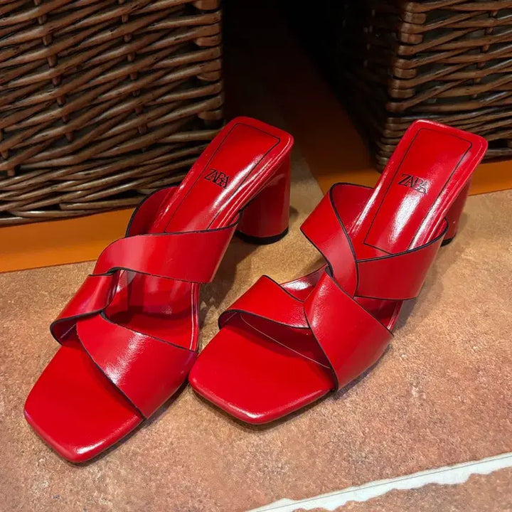 [SOLD OUT] (새제품) ZARA 자라 레드 샌들 뮬 240