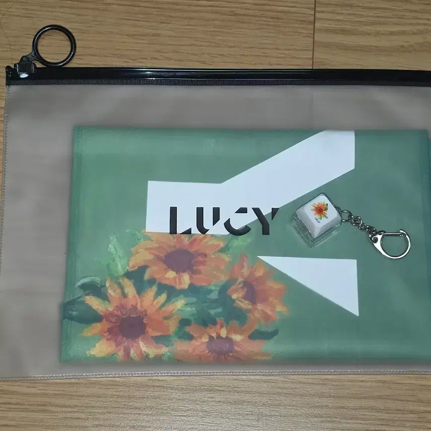 [SOLD OUT] LUCY 루시드라인 콘서트 MD 슬로건