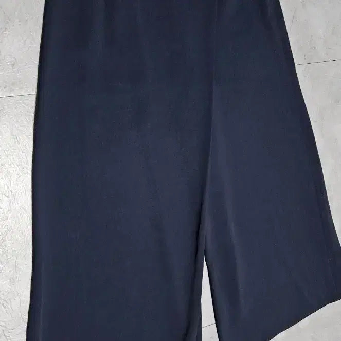 [BUNJANG] Della Lana Navy Wrap Style Wide Slacks / della lana 네이비 랩 스타일 와이드 슬랙스