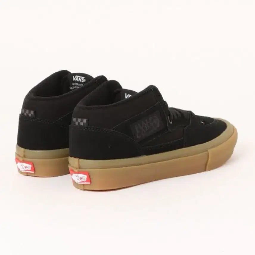 [BUNJANG] Vans Skate Half Cab Black Gumsole Sneakers / (240) 반스 스케이트 하프캡 블랙 검솔