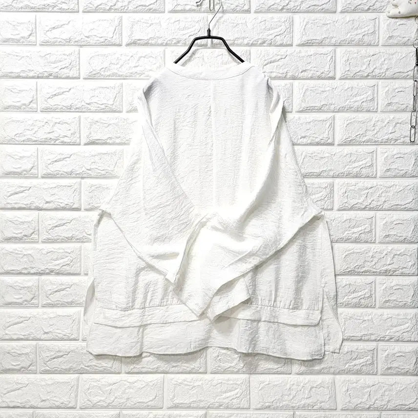 [BUNJANG] White Roll-Up Sleeve Lightweight Jacket / 텍스처 얇은 자켓