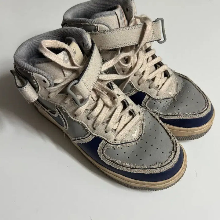 [BUNJANG] Nike Air Force 1 Mid Sneakers / 나이키 에어포스 1 미드 스니커즈 270