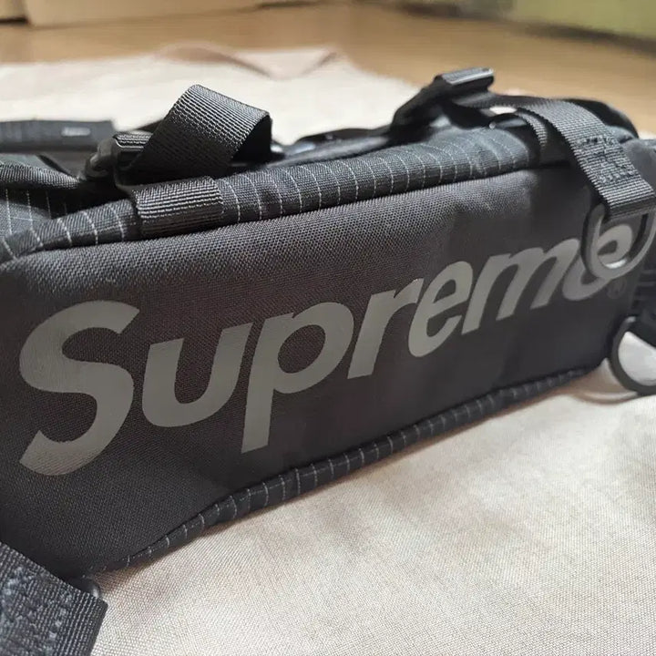 [BUNJANG] Supreme 3M Mini Duffel Bag Black / 슈프림 3M 미니 더플백 블랙