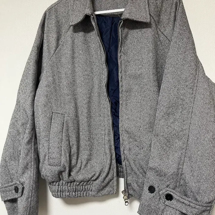 [BUNJANG] Herringbone Quilted Short Jacket - Grey Bomber Jumper / 헤링본 누빔 숏자켓 회색 봄버 점퍼