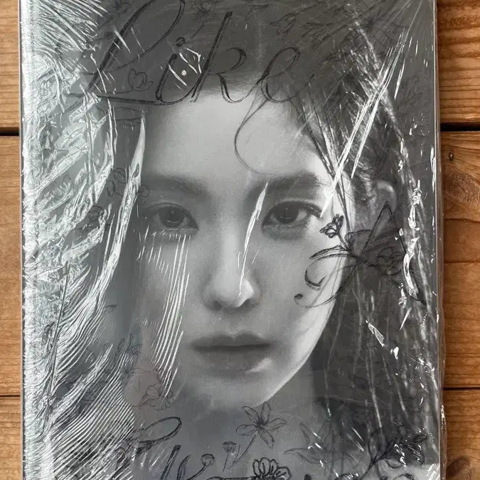 [SOLD OUT] 아이린 Like A Flower 포토북 앨범 및 팬싸 포카