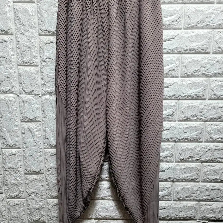 [SOLD OUT] 플리츠미 플리츠 주름 배기 바지