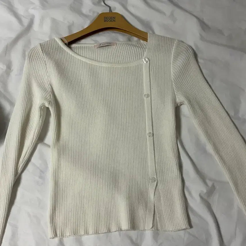[BUNJANG] Ribbed Long Sleeve T-Shirt / 골지 긴팔티
