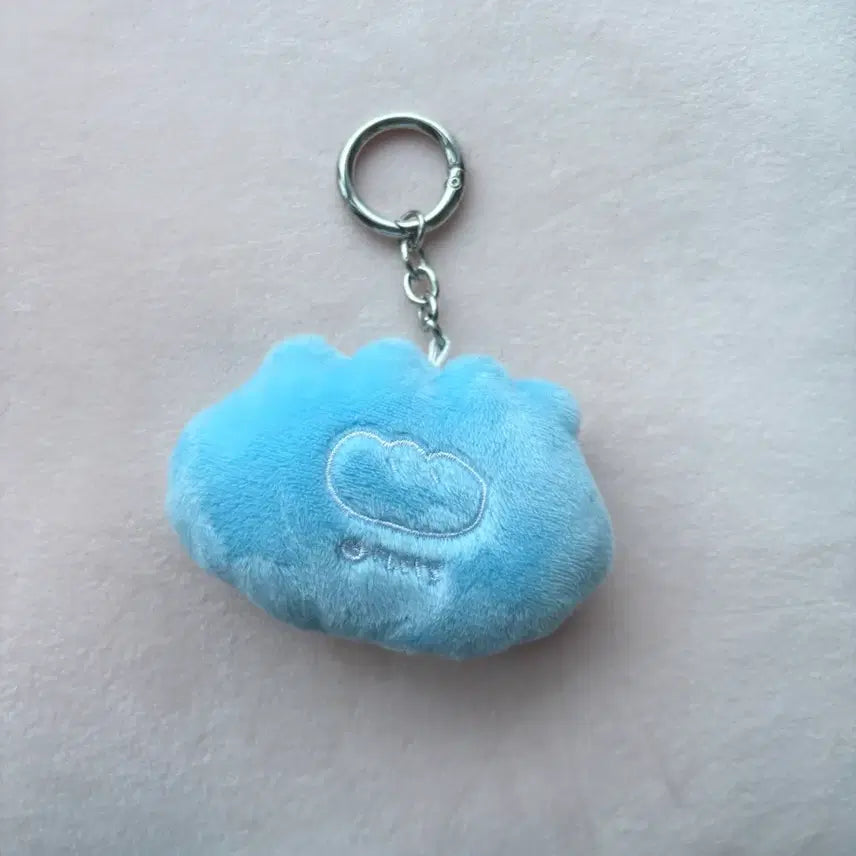 [BUNJANG] Hukahuka Studio Fish Tank Fish Keychain / 후카후카 스튜디오 어항 물고기 키링
