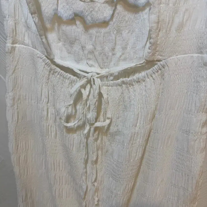 [BUNJANG] White Shirred Long Dress / 끈나시 화이트 셔링 롱 원피스