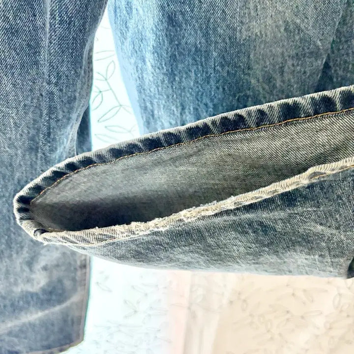 [BUNJANG] Hatching Room Wide Curve Jeans Washed Blue / 4) 해칭룸 와이드 커브 진 워시드 블루