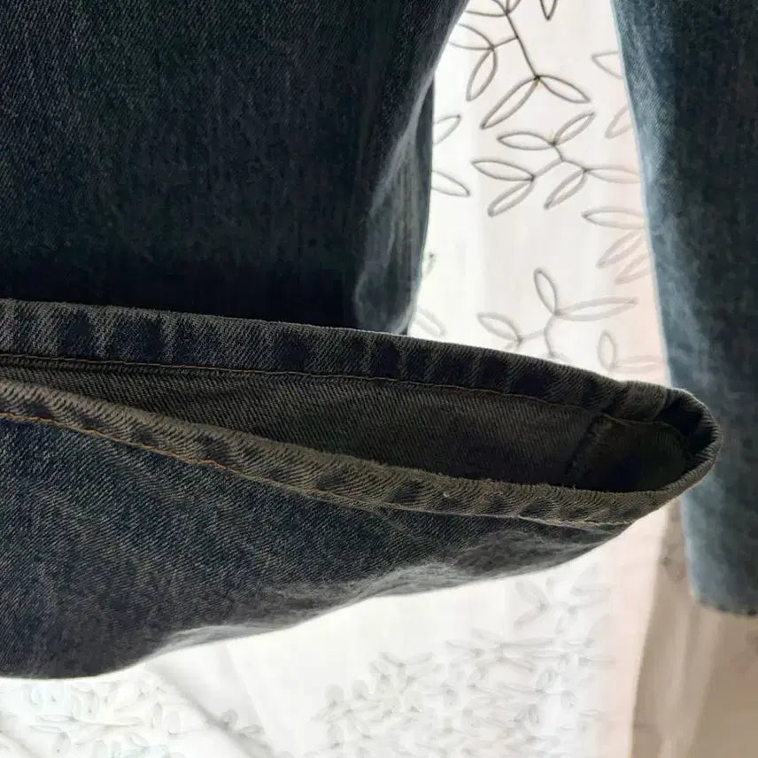 [BUNJANG] Hatching Room Wide Curve Jeans Washed Blue / 4) 해칭룸 와이드 커브 진 워시드 블루