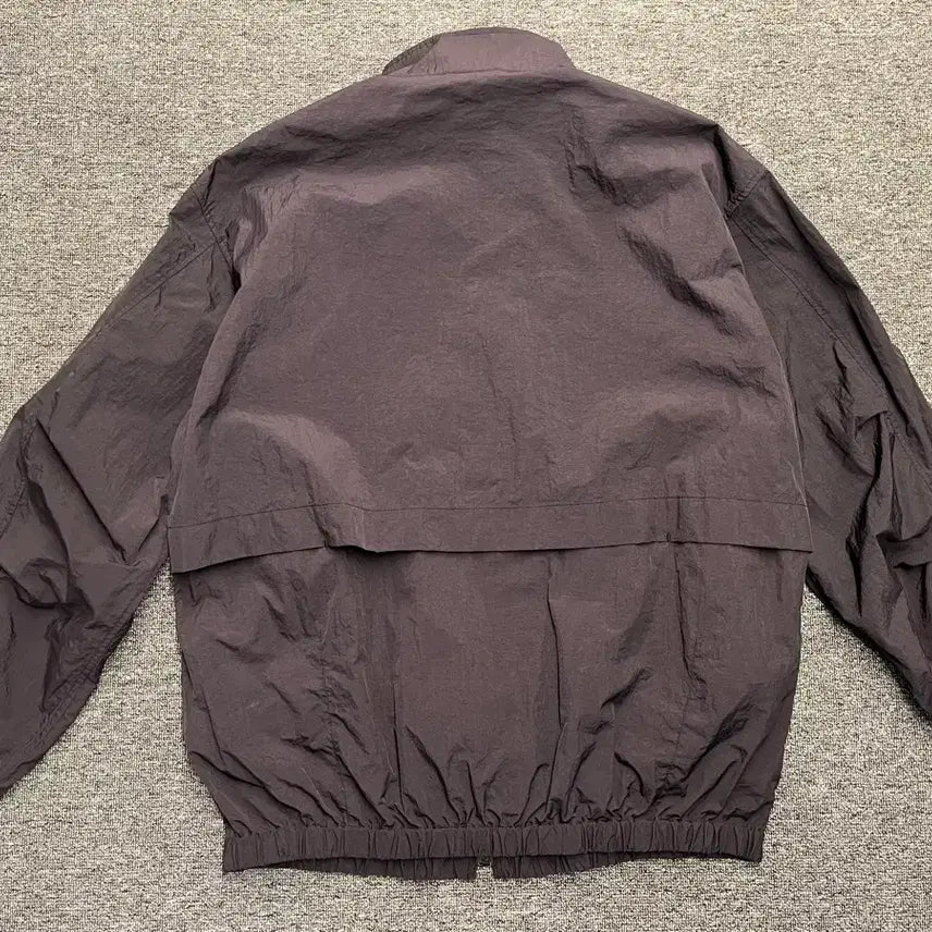 [SOLD OUT] [100] 어반리서치 블랙 바람막이 점퍼 L