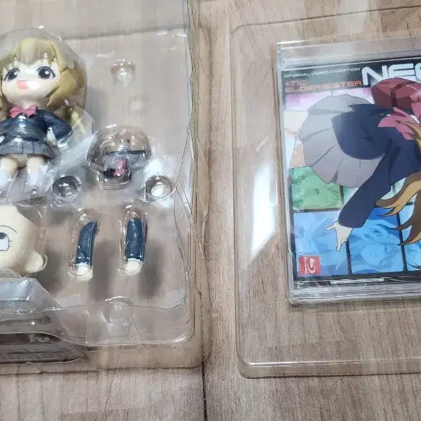 [BUNJANG] Plastic Elder Sister Nendoroid Figure / 플라스틱 언니 넨도로이드 (블루레이 동봉)