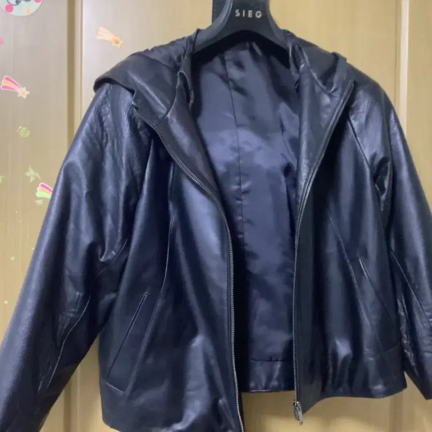 [SOLD OUT] The izzat 레더자켓
