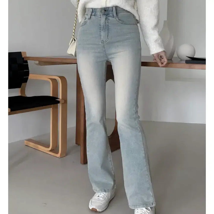 [SOLD OUT] 연청 데님 부츠컷 청바지