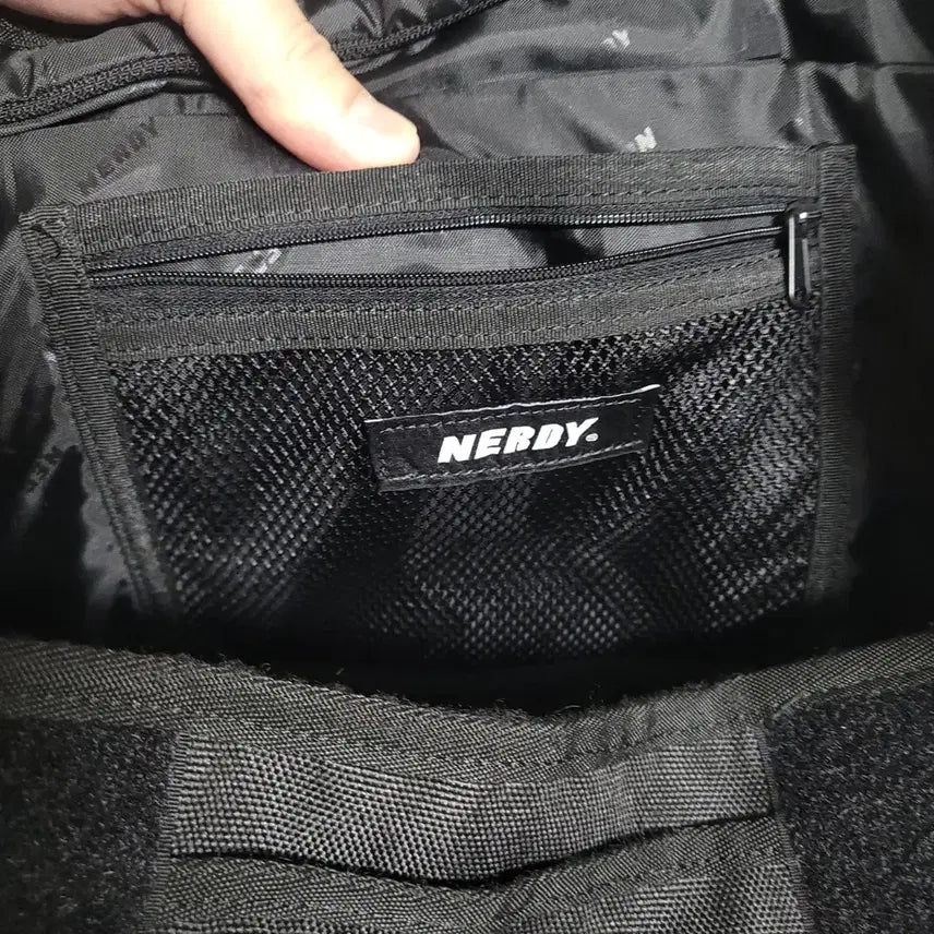 [BUNJANG] NERDY Messenger Bag / NERDY 널디 블랙 메신저백 가방 크로스백