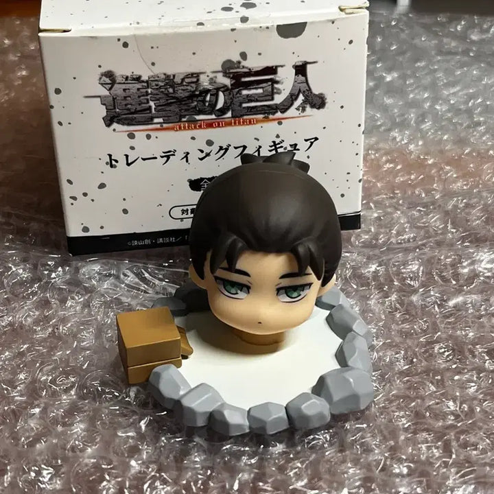 [BUNJANG] Attack on Titan Eren Mikasa Levi Bundle Figure Set / (일괄) 진격거 진격의거인 통판 포카 가챠 피규어 에렌 미카사 리바이
