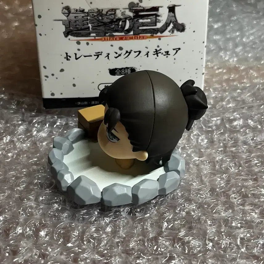 [BUNJANG] Attack on Titan Eren Mikasa Levi Bundle Figure Set / (일괄) 진격거 진격의거인 통판 포카 가챠 피규어 에렌 미카사 리바이