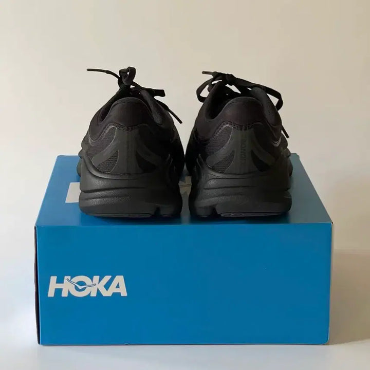 [SOLD OUT] 호카 본디 9 블랙 - 와이드 265mm