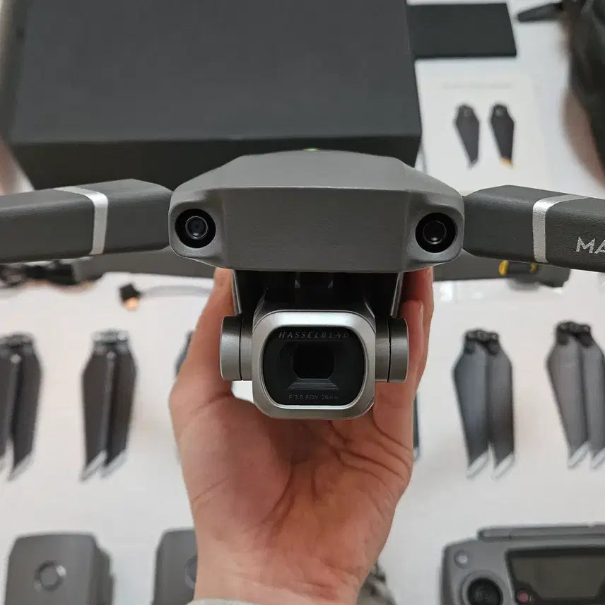 [BUNJANG] DJI Mavic 2 Pro Fly More Combo / DJI 매빅2프로 콤보 판매해요 ^^ (Mavic2 Pro)