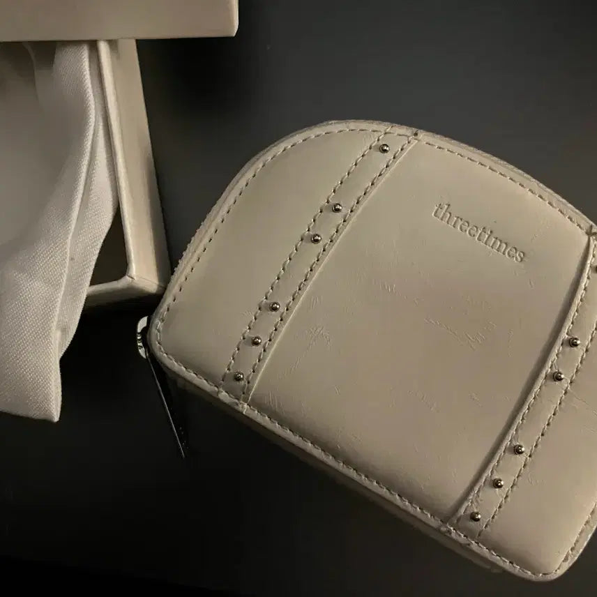 [BUNJANG] 3 Times Ivory Wallet / 쓰리타임즈 지갑 아이보리색상