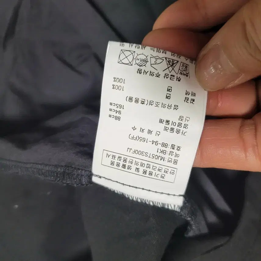 [SOLD OUT] 르니앤맥코이 프린팅 블랙 티셔츠