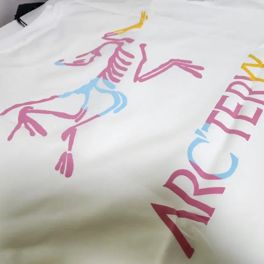 [BUNJANG] ARC White Short Sleeve T-Shirt / 아크 화이트반팔티