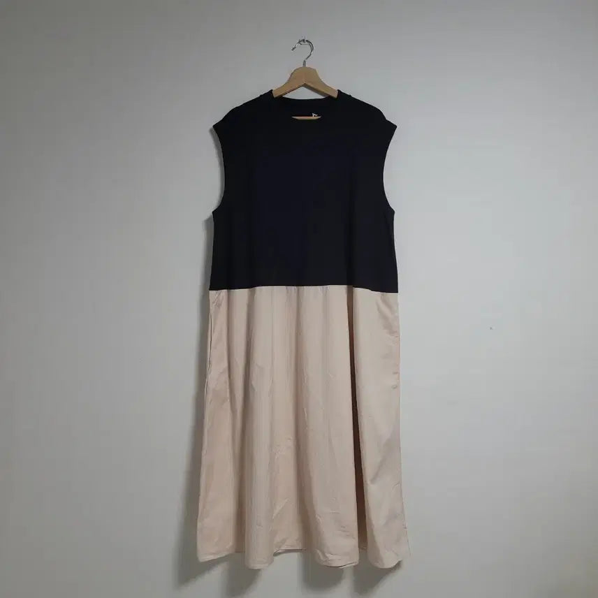 [BUNJANG] COS Sleeveless Dress / (L) 새상품/반값택포 COS 코스 나시 원피스