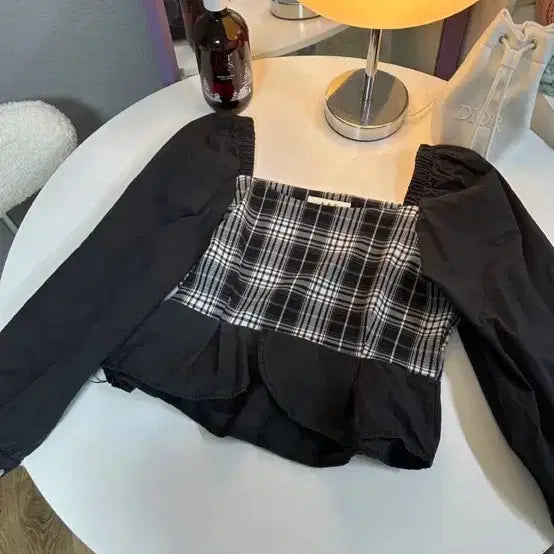 [BUNJANG] Checkered Cropped Blouse / 체크 크롭 블라우스