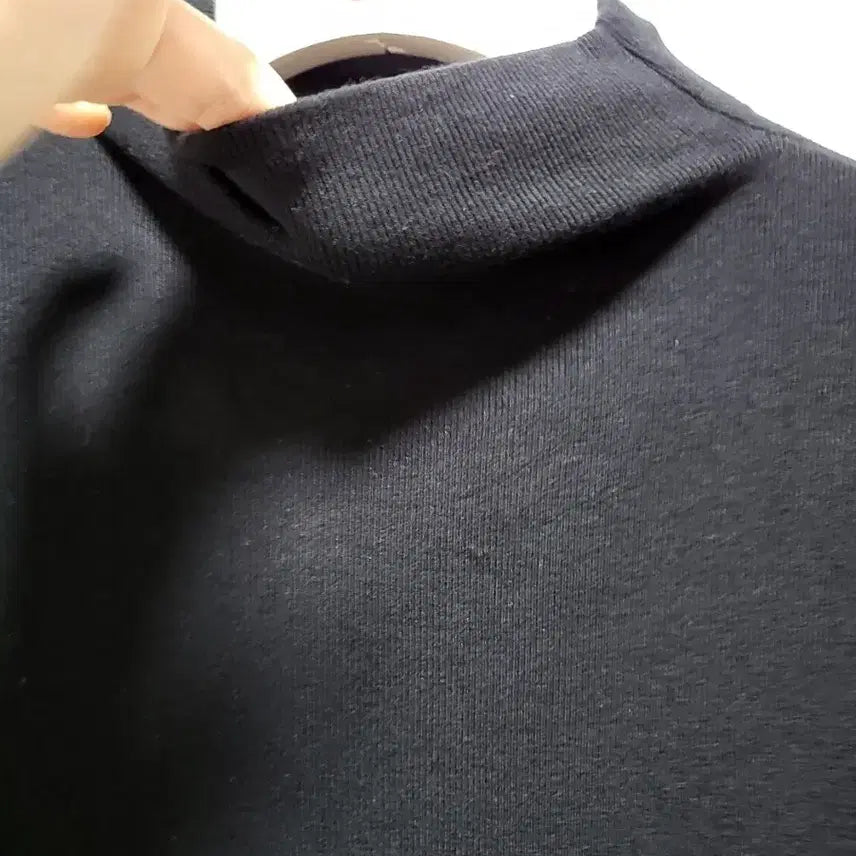 [BUNJANG] Black Tencel Short Sleeve Top / (새제품) 아주 부드러운 블랙 실켓 텐셀반소매 티~66